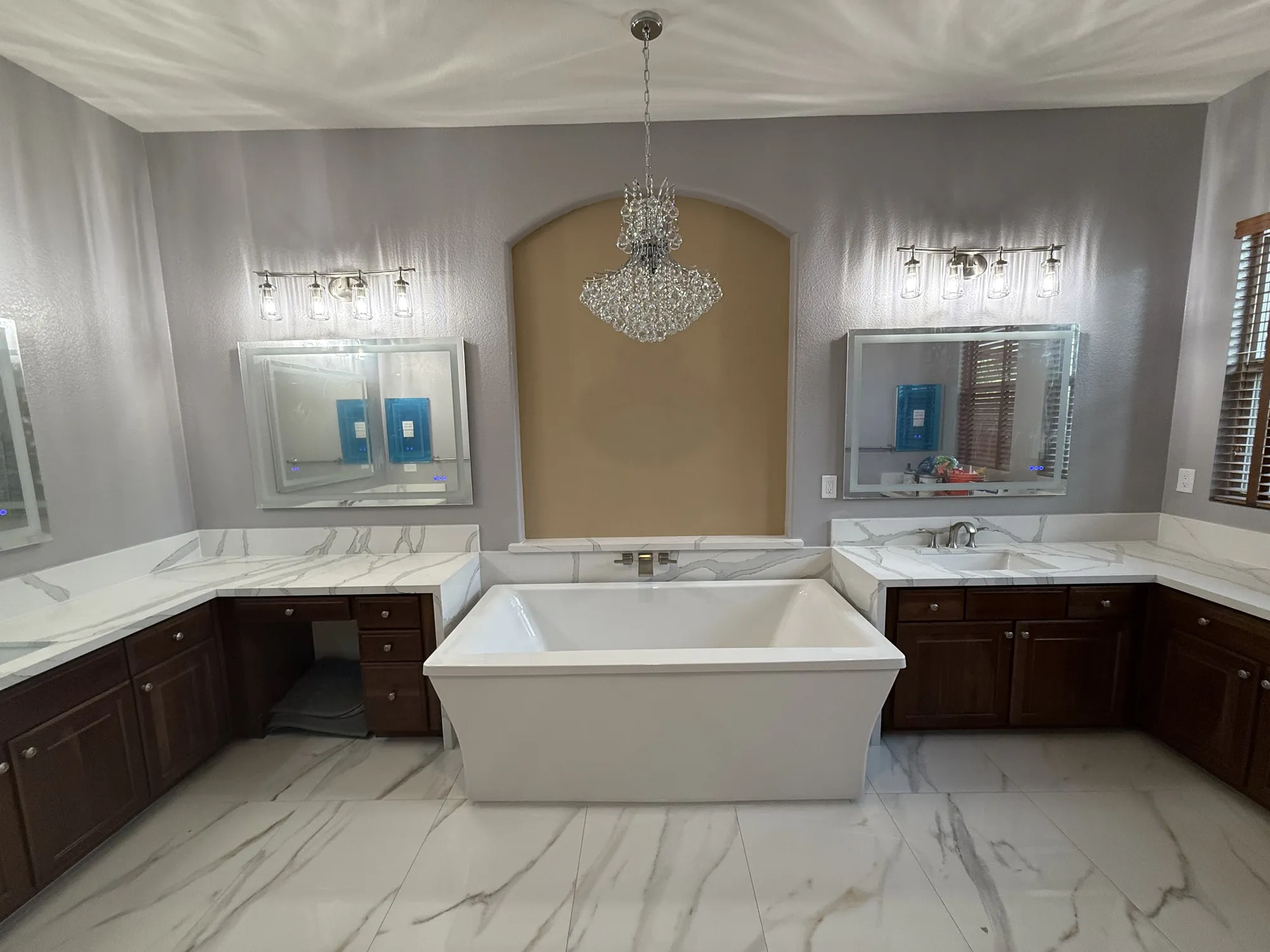 Bathtubs & Shower Pans Installation